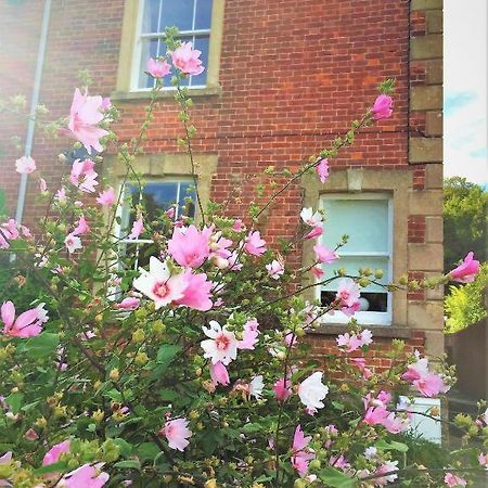 The Victorian House Bed and Breakfast Bridport Exterior foto